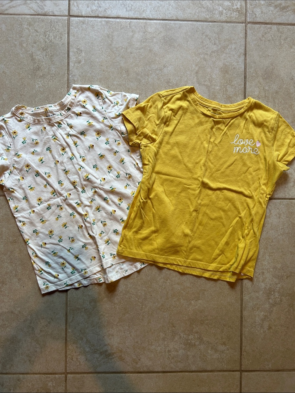 Set of 2 Old Navy shirts